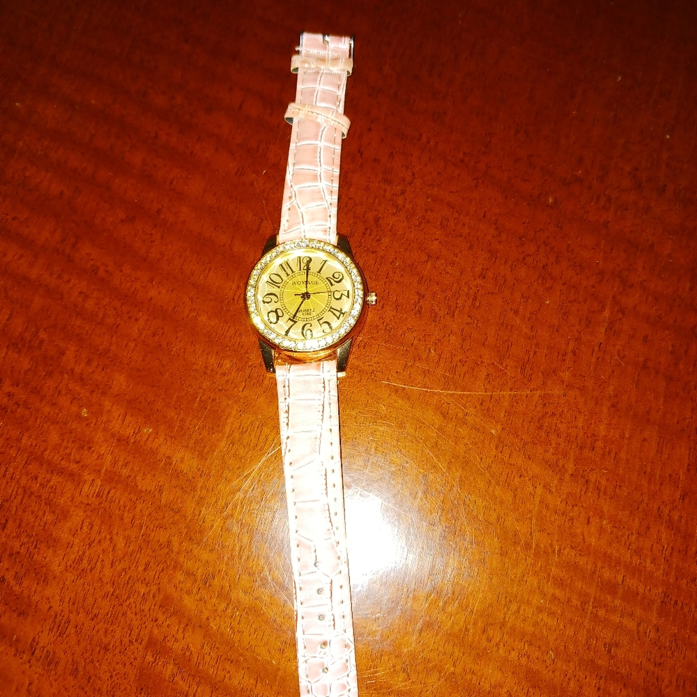 Womage monens watch#512